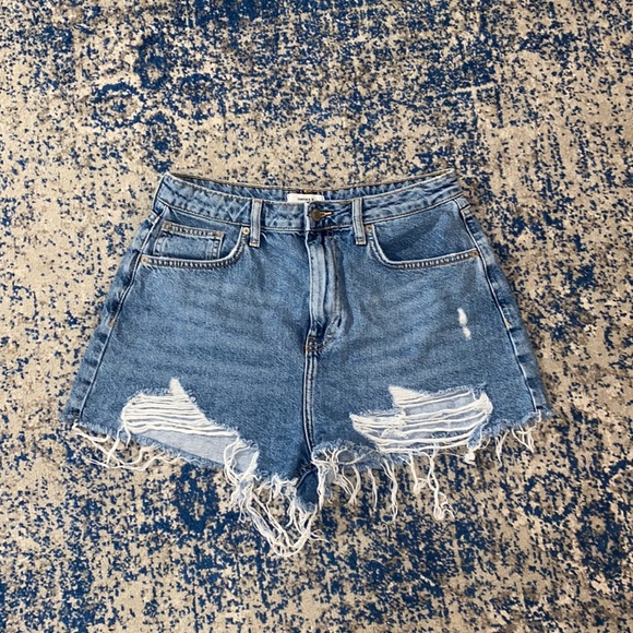 Retro high rise denim shorts - 31 - Picture 4 of 8